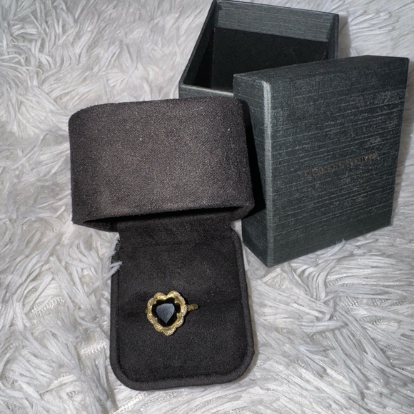 LOGAN HOLLOWELL ONE OF A KIND QUEEN RING ONYX HEART - Picture 4 of 13